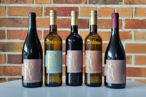 Weingut Rattey - verschiedene Rot- und Weißweine